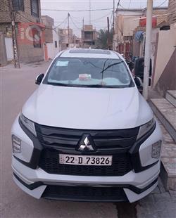 ميتسوبيشي باجيرو سبورت